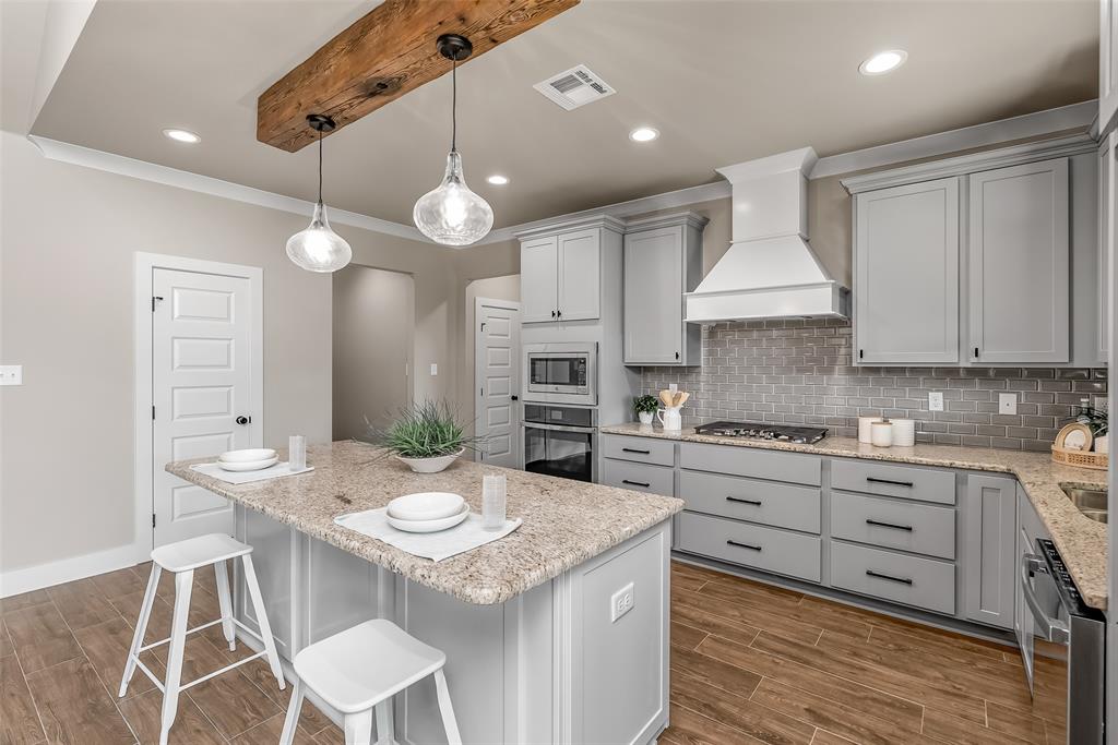 Pin Oak Landing - Residential