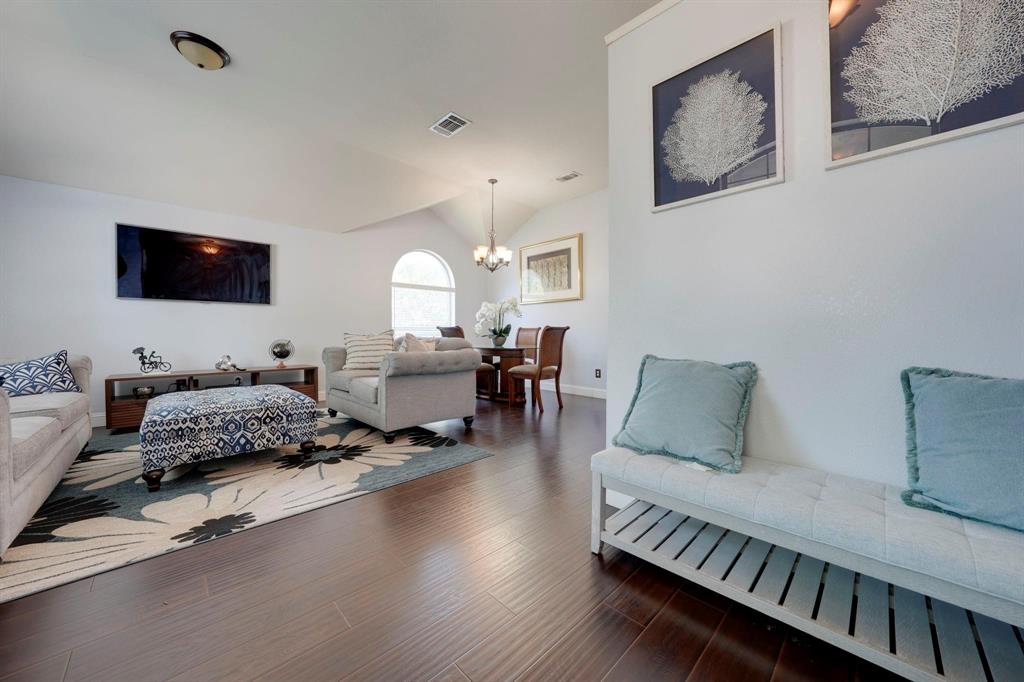 617 Creek Point Drive