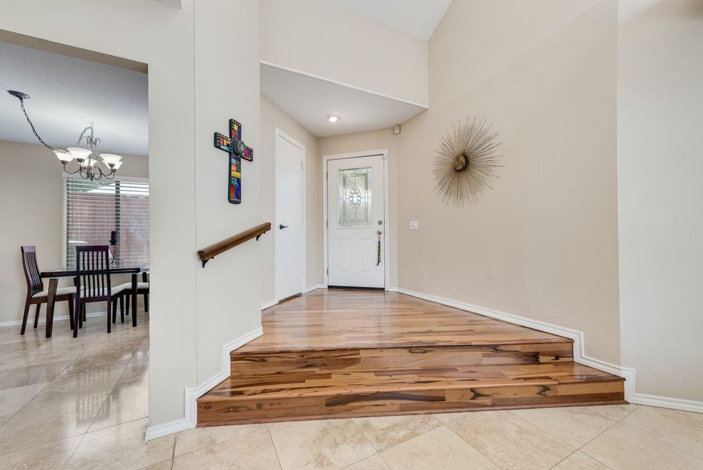 Midway Mdws - Residential