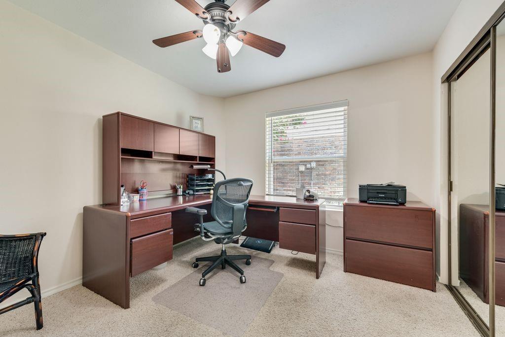 Midway Mdws - Residential