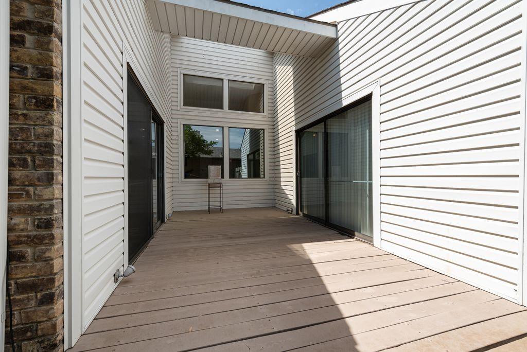 Midway Mdws - Residential