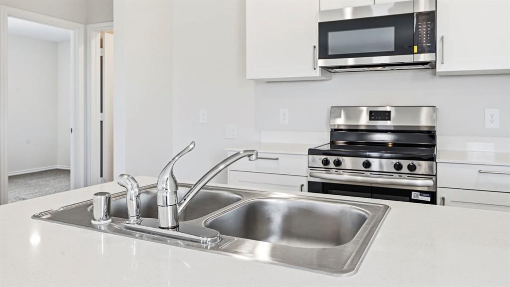 Asher Oaks - Residential