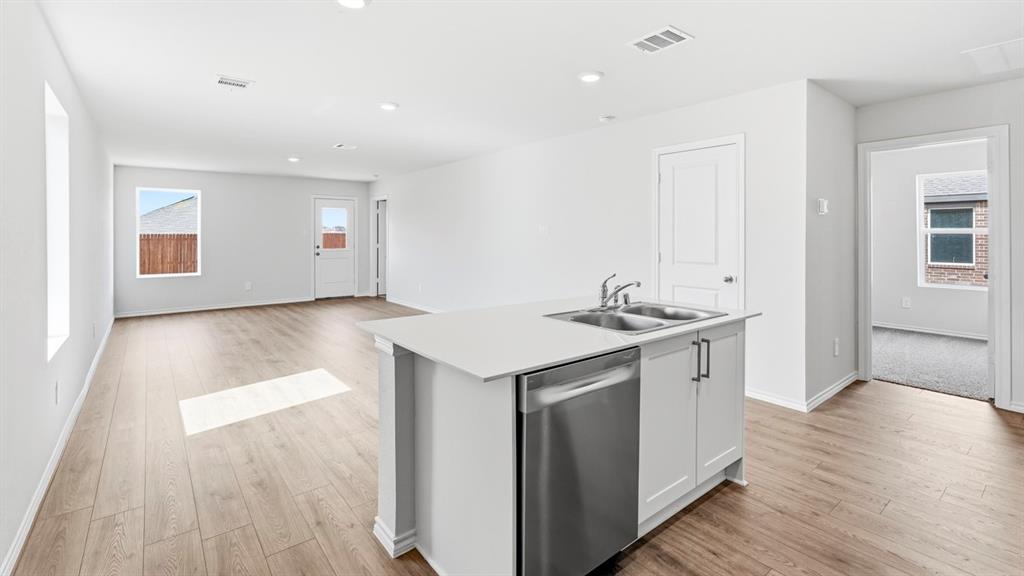 Asher Oaks - Residential