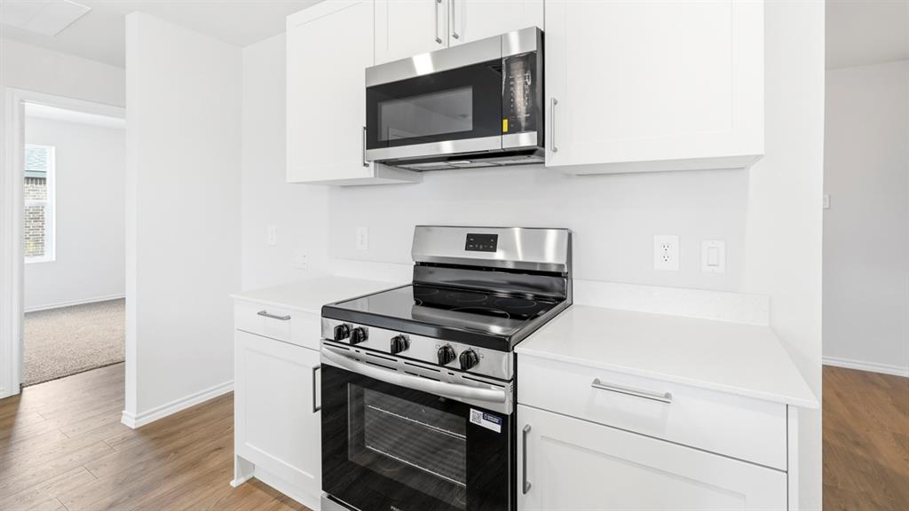 Asher Oaks - Residential