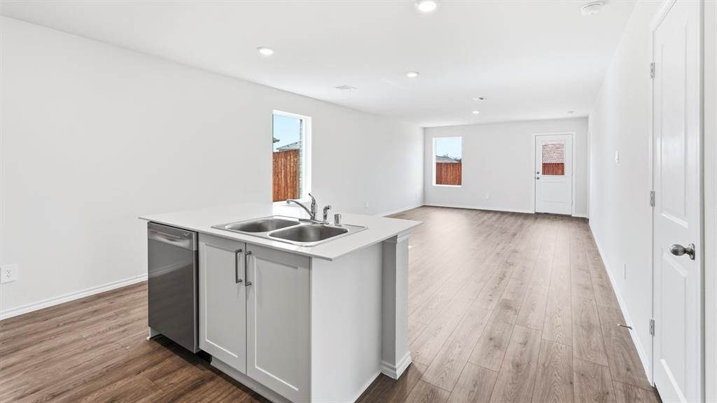 Asher Oaks - Residential