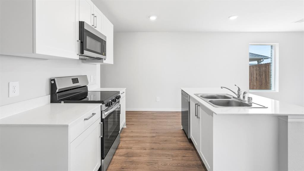 Asher Oaks - Residential