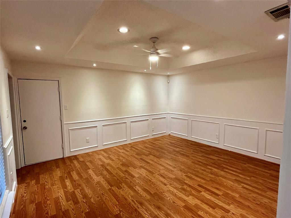 Dallas, Texas 75287, United States, 3 Bedrooms Bedrooms, ,2 BathroomsBathrooms,Residential,Pending,42730