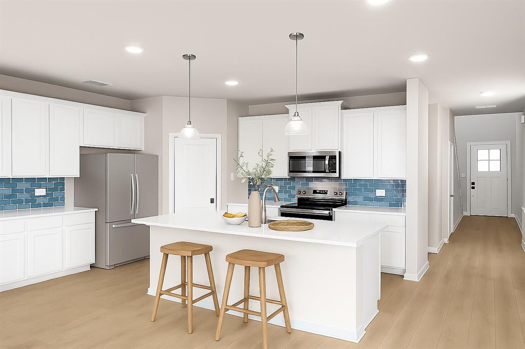 8713 Lone Star Street