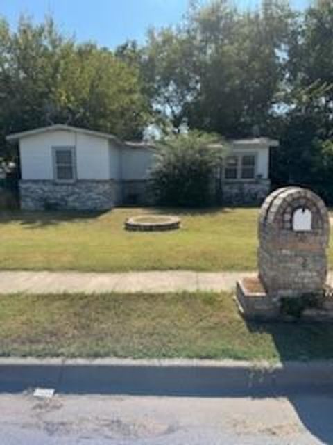 1928 Delga Street Fort Worth TX 76102