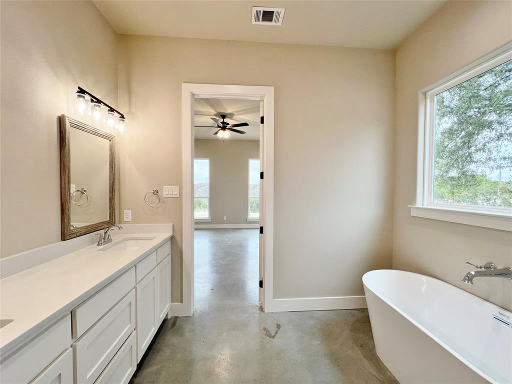 Unknown - Residential Lease