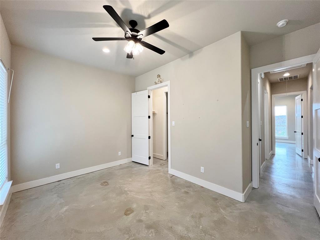 Unknown - Residential Lease