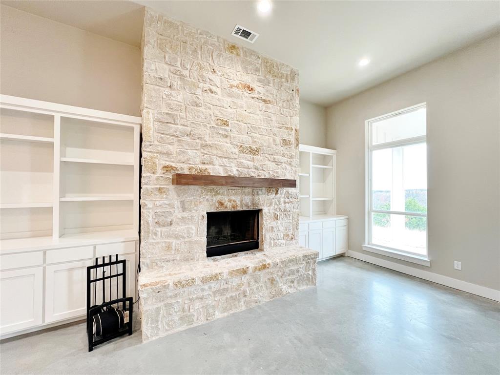 Unknown - Residential Lease