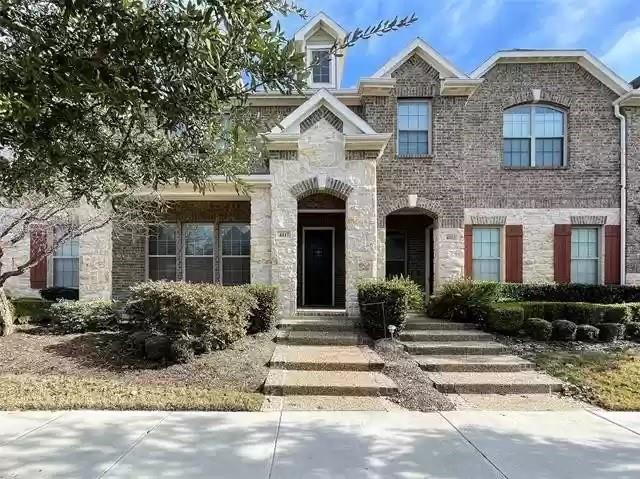 View Arlington, TX 76005 townhome