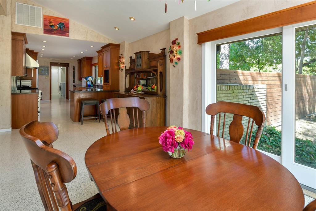 Russwood Acres 01 - Residential