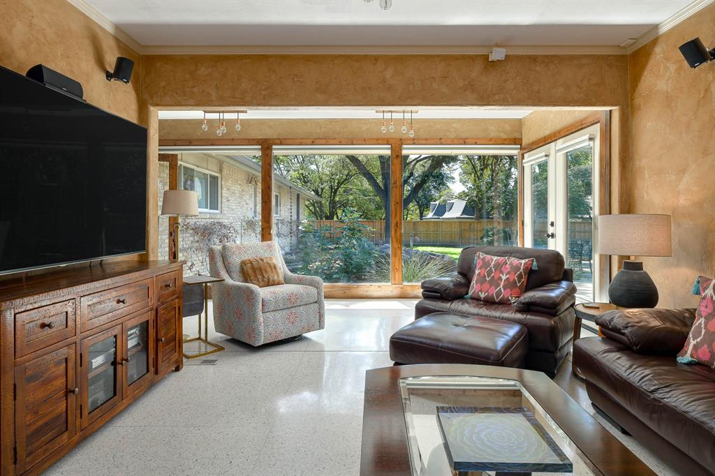 Russwood Acres 01 - Residential