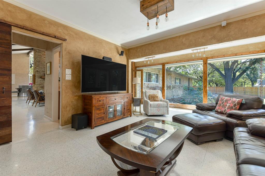 Russwood Acres 01 - Residential