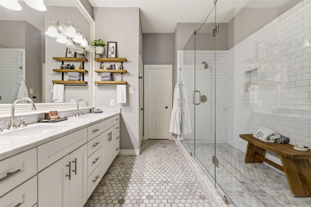 Hall Howell Tr - Residential