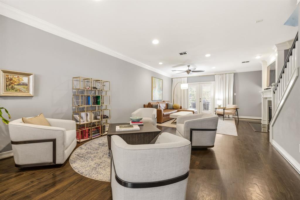 Hall Howell Tr - Residential
