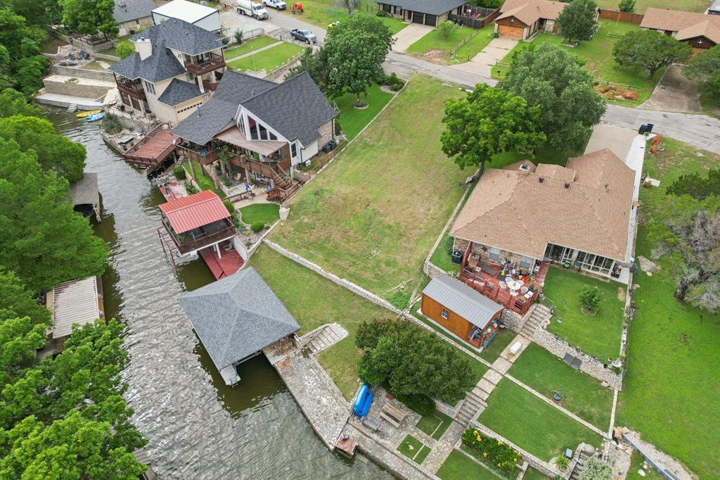 2121 N Rough Creek