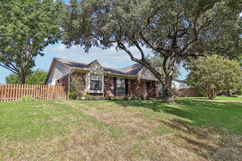 7305 Elizabeth Place
