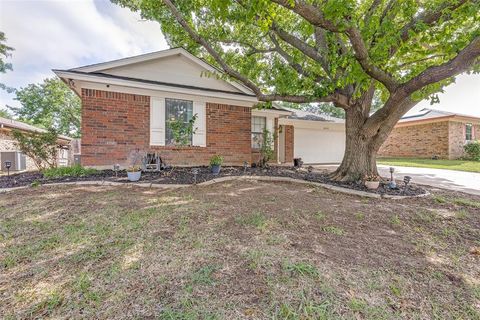 6432 Whitehurst Drive Watauga TX 76148