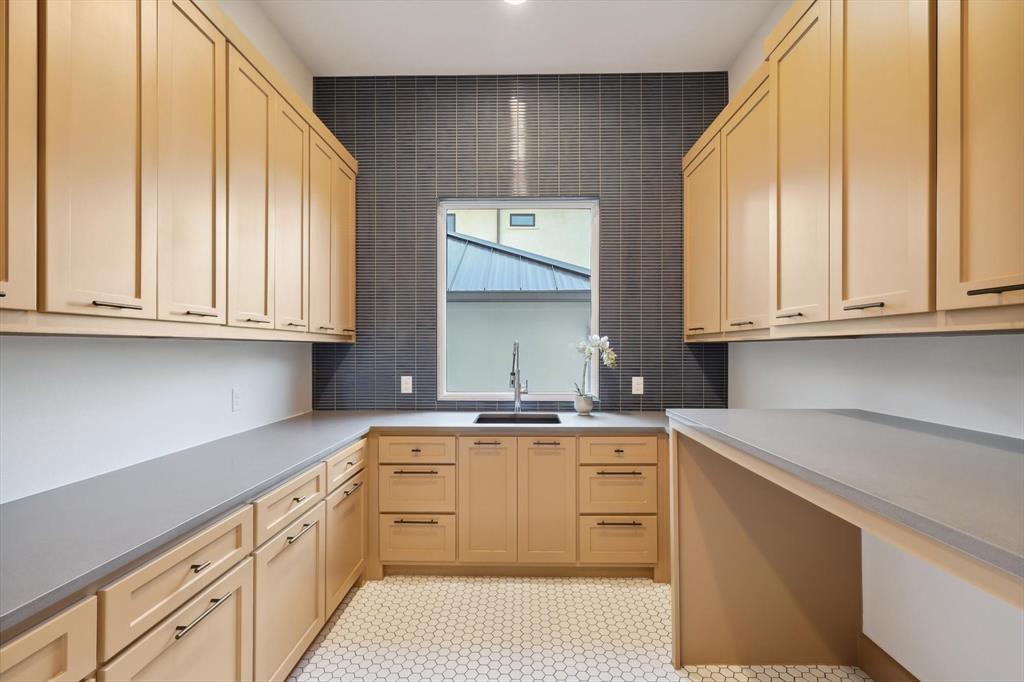 Montserrat - Residential