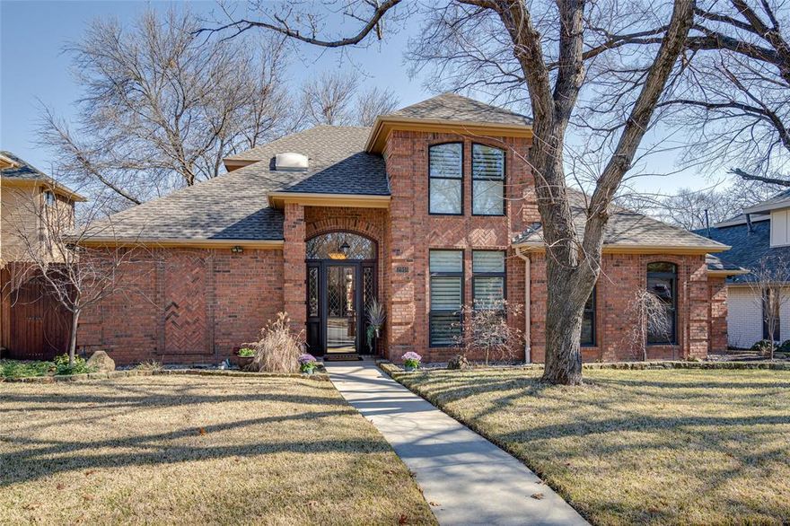 MULTIPLE OFFERS! FINAL OFFER due Monday 1-31 at 12 pm. Beautifully maintained 4 bedroom, 2.5 bath Creekwood home - walk to Parr Park! 2 living & dining areas updated with hardwood floors. Main living w-gas log FP and wet bar looks over a backyard oasis with Pebble Tec pool and flagstone decking plus a built-in bar table. Spacious eat-in kitchen has concrete countertops, farm sink and SS appliances, fridge stays. Spacious master suite w- private door to patio plus ensuite bath has glass shower, soaking tub, granite, heated floor, and custom closet. Den has built-in cabinet, TV & sound system. Upstairs are 3 bdms & updated bath. Garage w-epoxy floors & VersaLift for attic storage, garage cabinets stay.