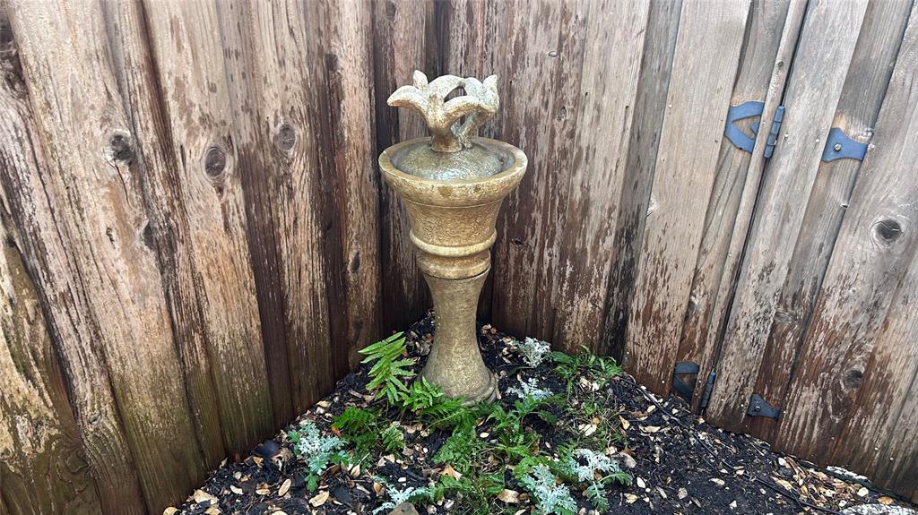 Averill House Condo - Residential