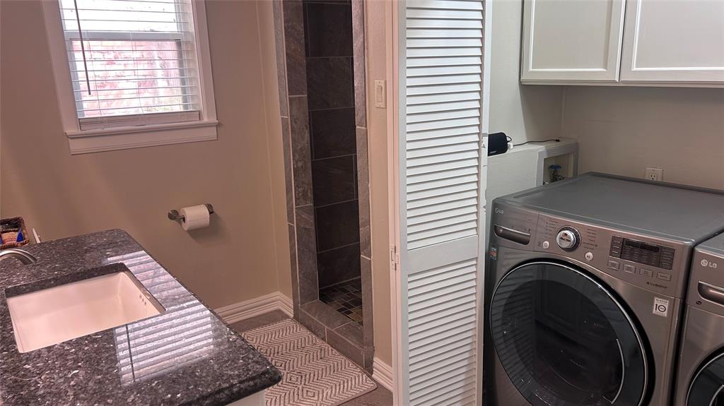 Averill House Condo - Residential