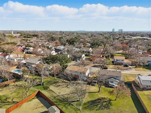 A home in Farmers Branch