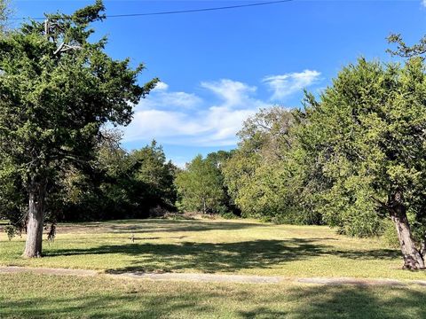 213 Paris Street 213 & 215 Ladonia TX 75449