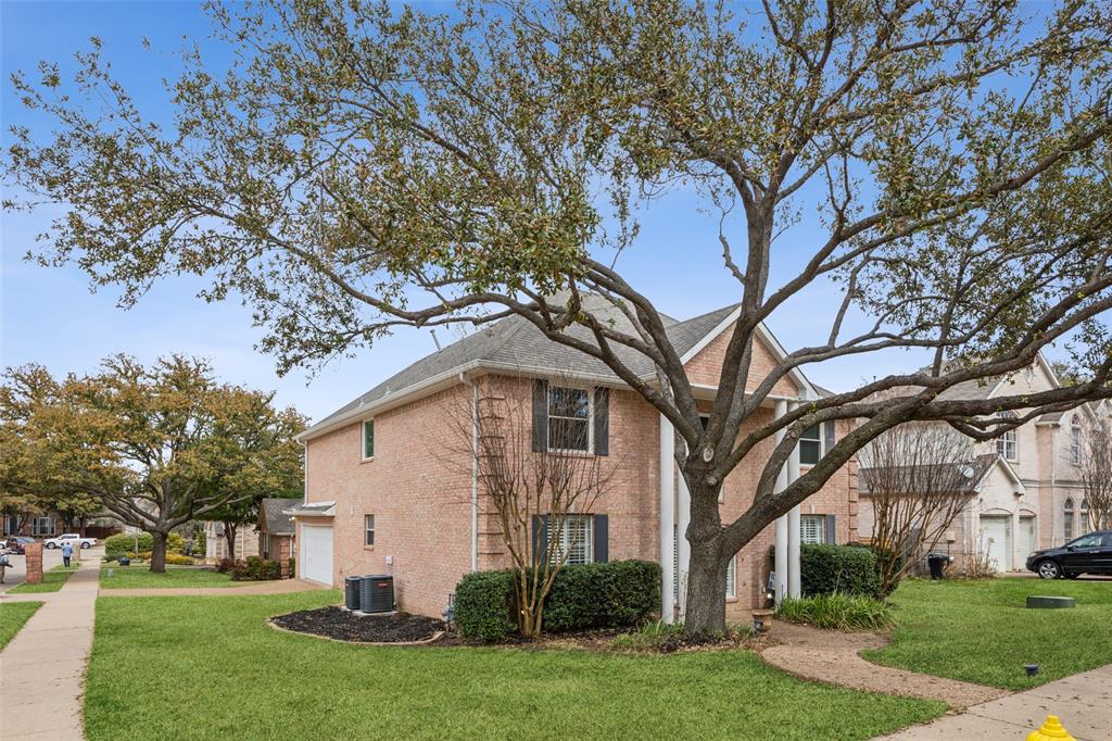 938 Fountain Drive