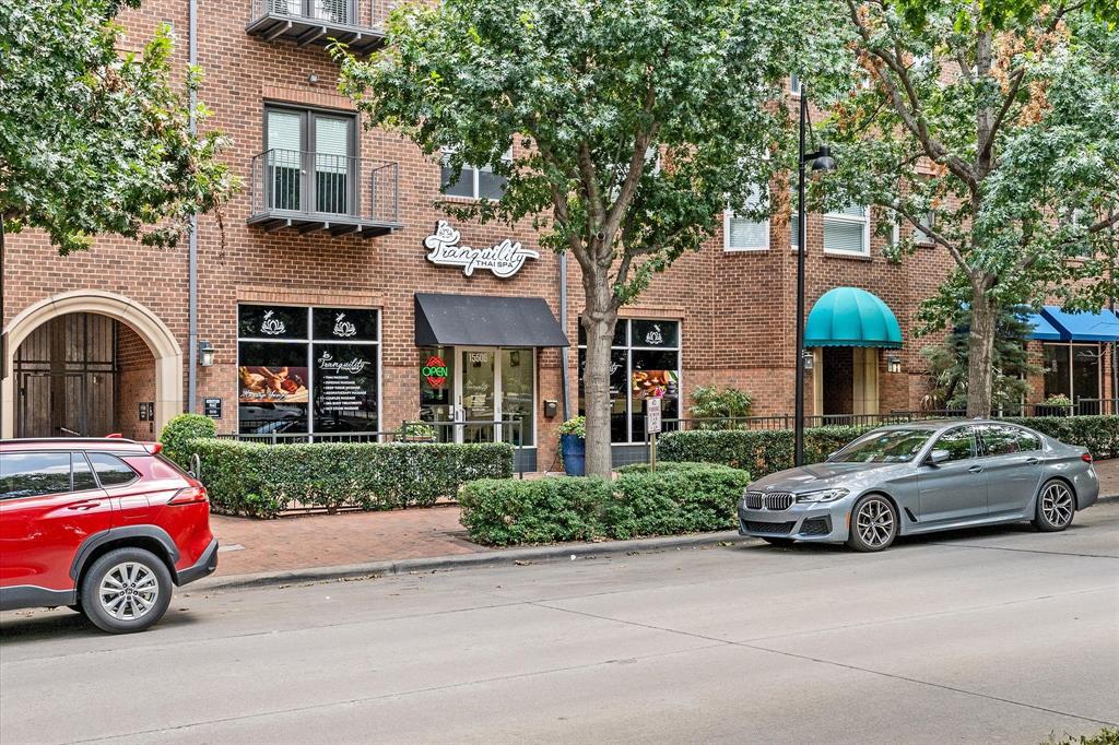 Addison Grove - Residential