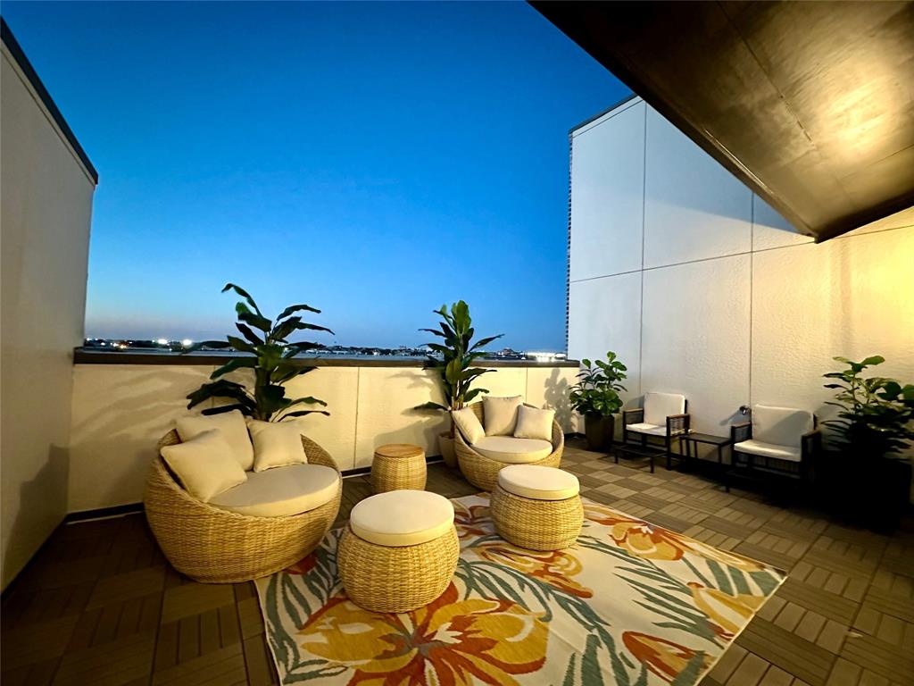 Addison Grove - Residential