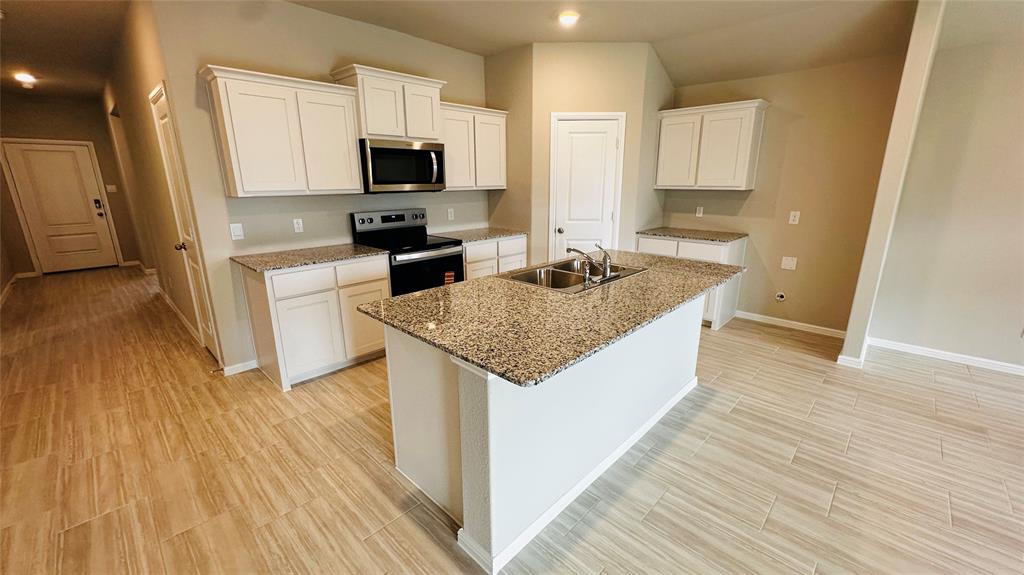 380 WILDROSE Circle