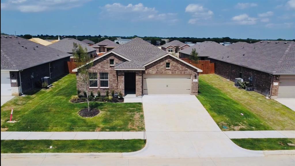 380 WILDROSE Circle