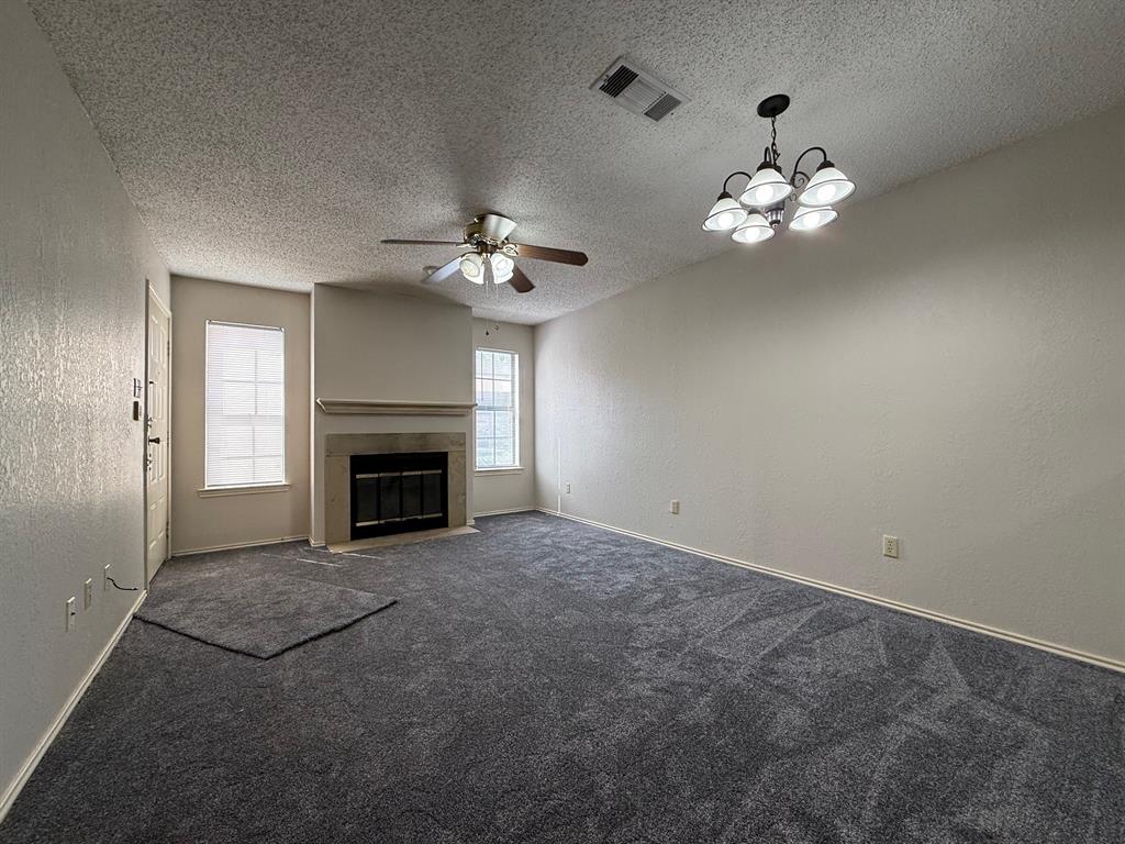 Crestbluff Condo - Residential