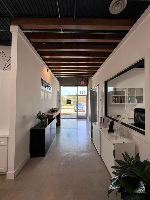 1380 River Bend - Commercial Sale