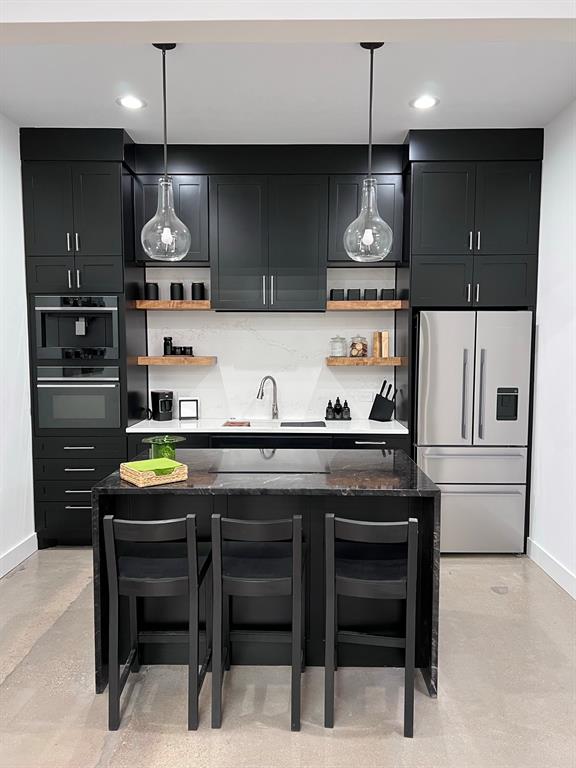 1380 RiverBend Drive 115