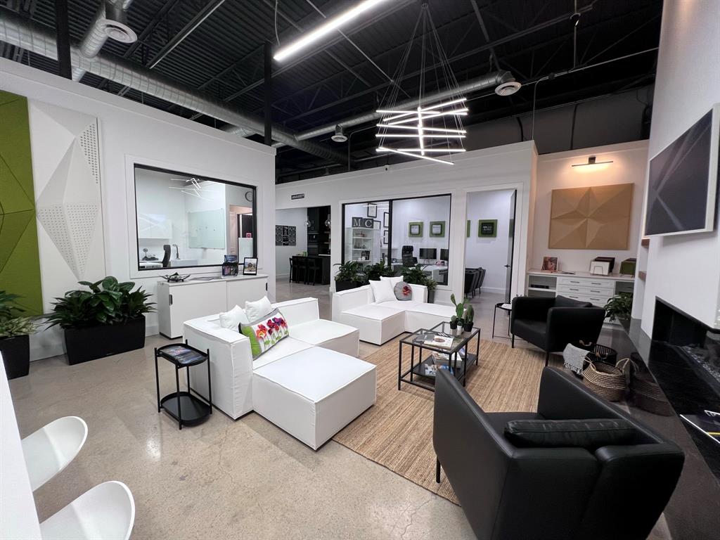 1380 River Bend - Commercial Sale