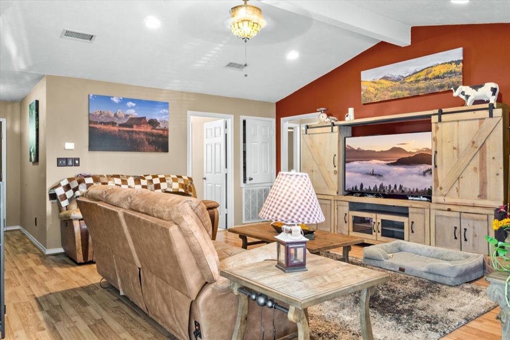 M G Cazenova One League & Labo - Residential