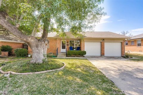 1219 Delmont Drive Richardson TX 75080