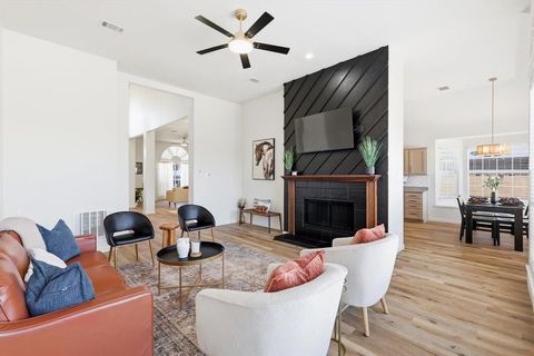 Tiny photo for 5028 Lake Vista Drive, The Colony, TX 75056 (MLS # 21230743)