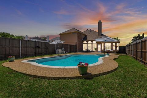 Tiny photo for 5028 Lake Vista Drive, The Colony, TX 75056 (MLS # 21230743)