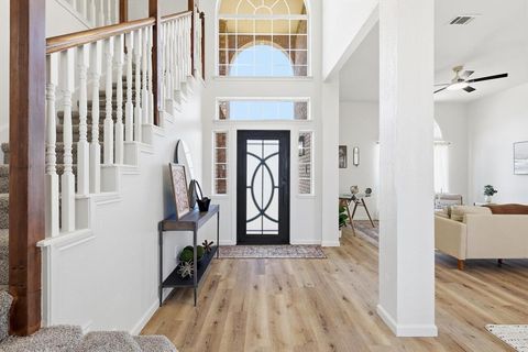 Tiny photo for 5028 Lake Vista Drive, The Colony, TX 75056 (MLS # 21230743)