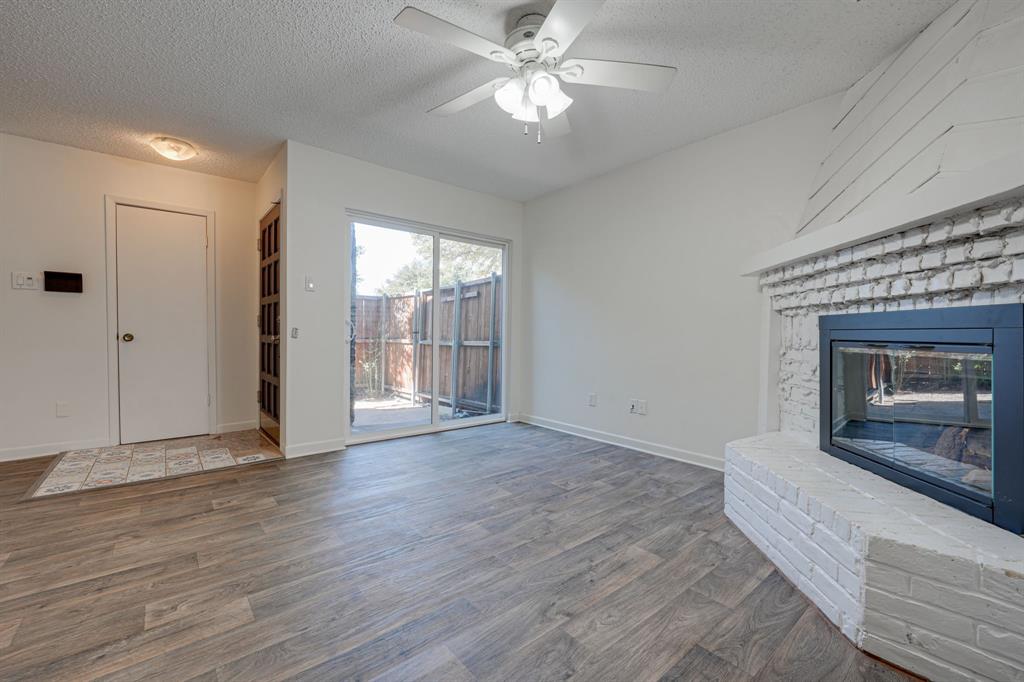 Richardson Crossing Condo - Residential