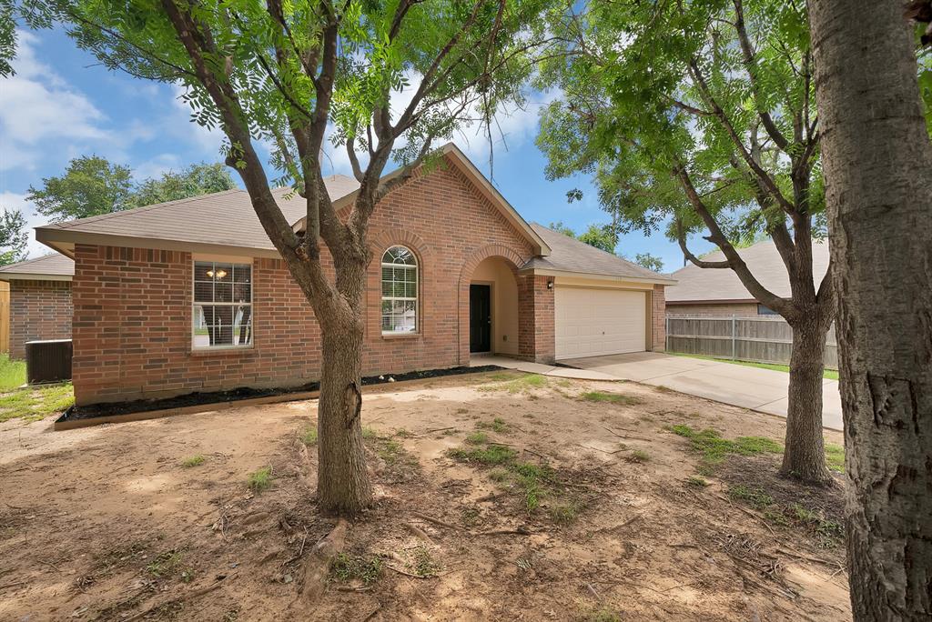 132 Parkwood Court