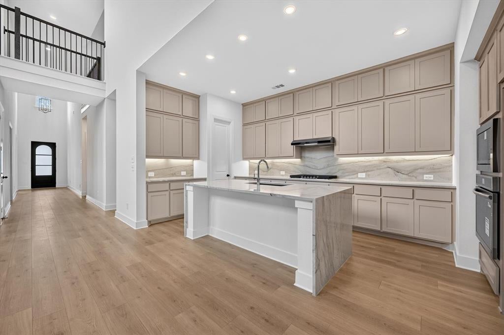 4415 Azalea Trail