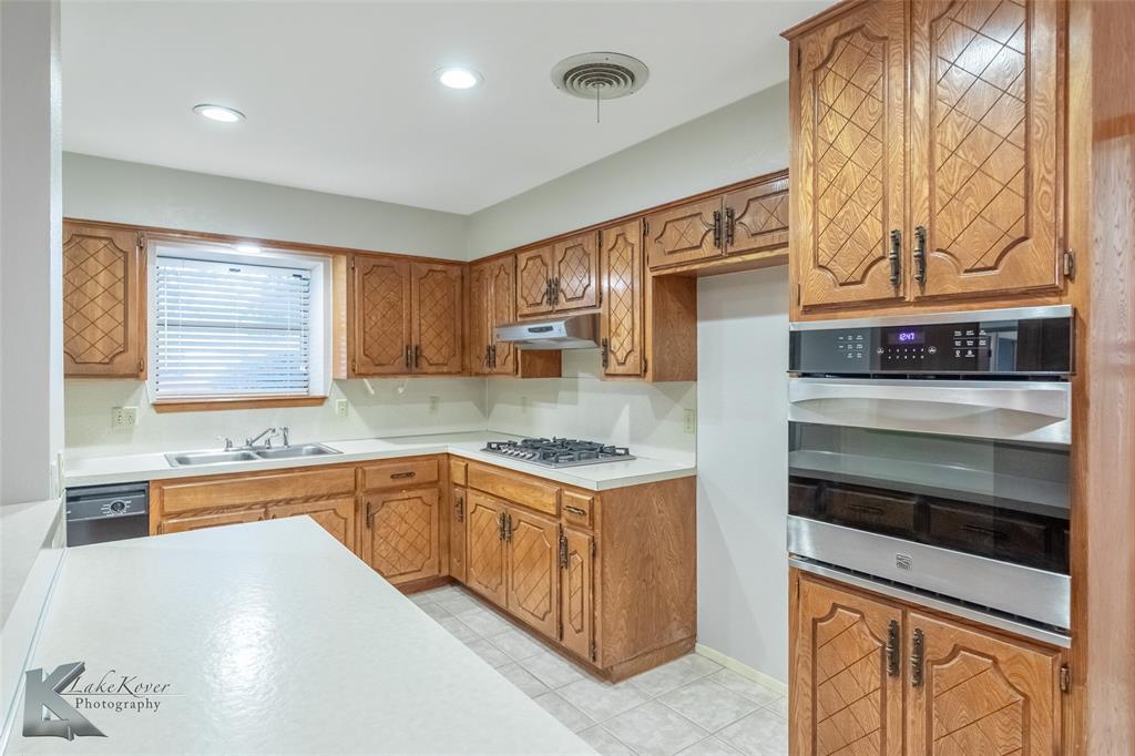 4733 Royal Court Circle