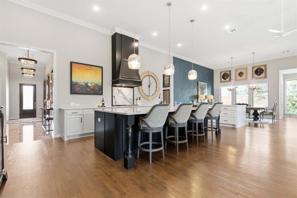 1181 Saint Peter Lane